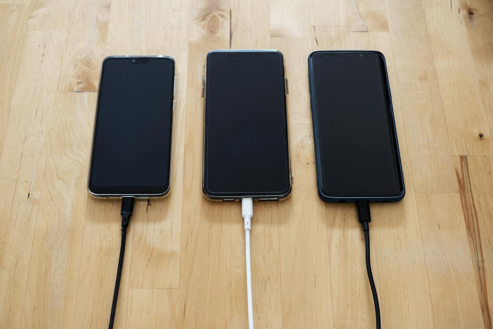 ᐅ ¿Este Cargador Belkin de 67W es el MÁS RÁPIDO del Mercado? Los Resultados nos Dejaron en SHOCK 4 cargador belkin