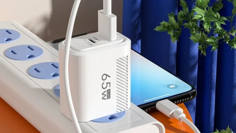 ᐅ Secretos para IDENTIFICAR un Cargador de Móvil FALSO